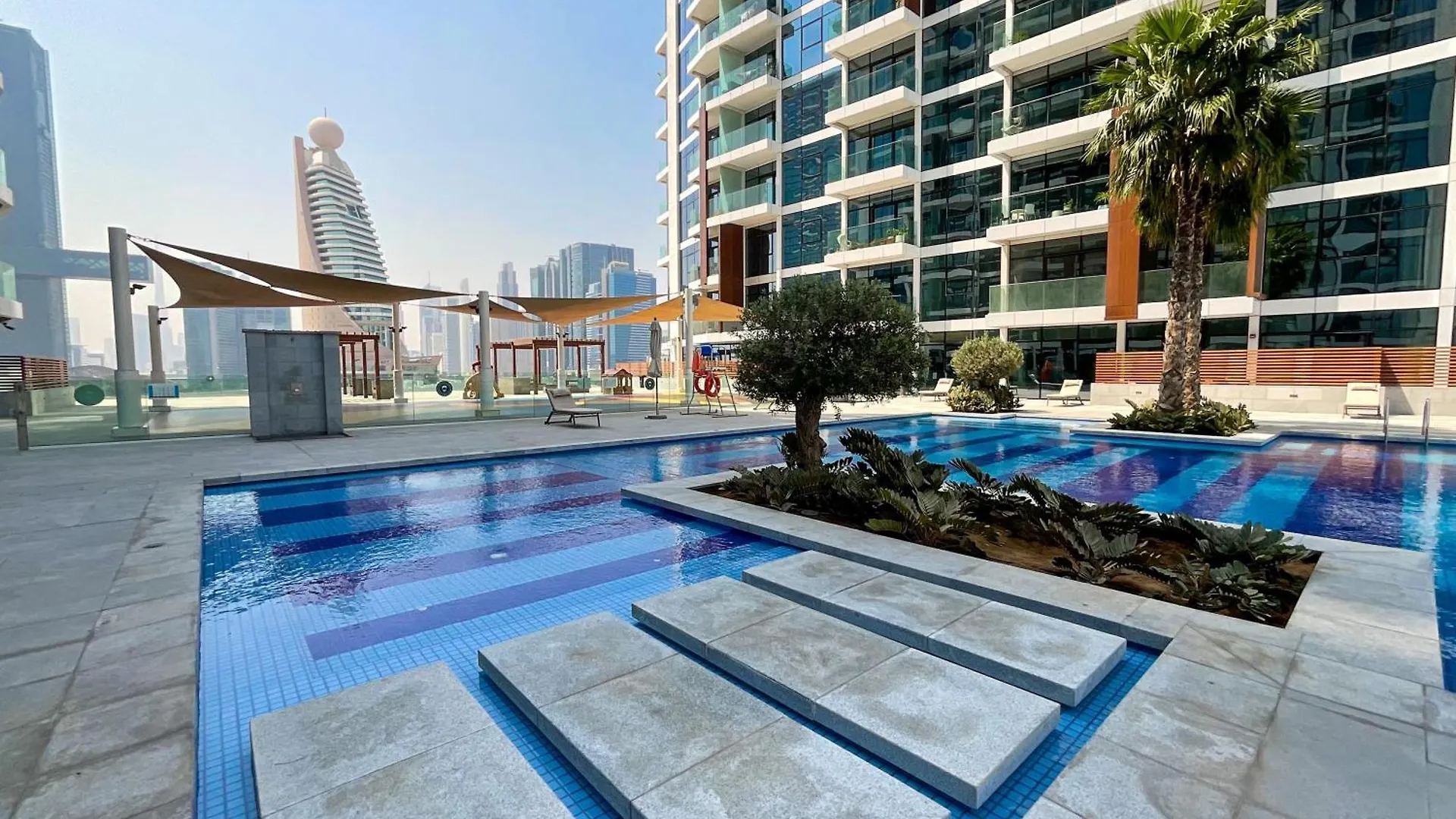 Apartment Ashri Luxe Apt On Sheikh Zayed 5 Mins Downtown Dubai Near Metro United Arab Emirates